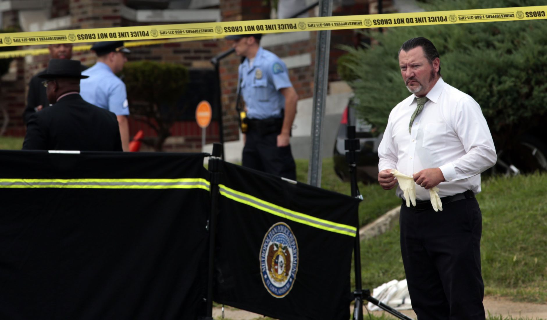 Man shot dead in Walnut Park West neighborhood